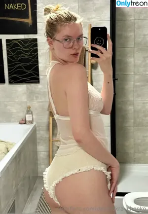 Daryna Kravchenko / Darynakravchenko / darina_kravchenko__ nude photo #0048