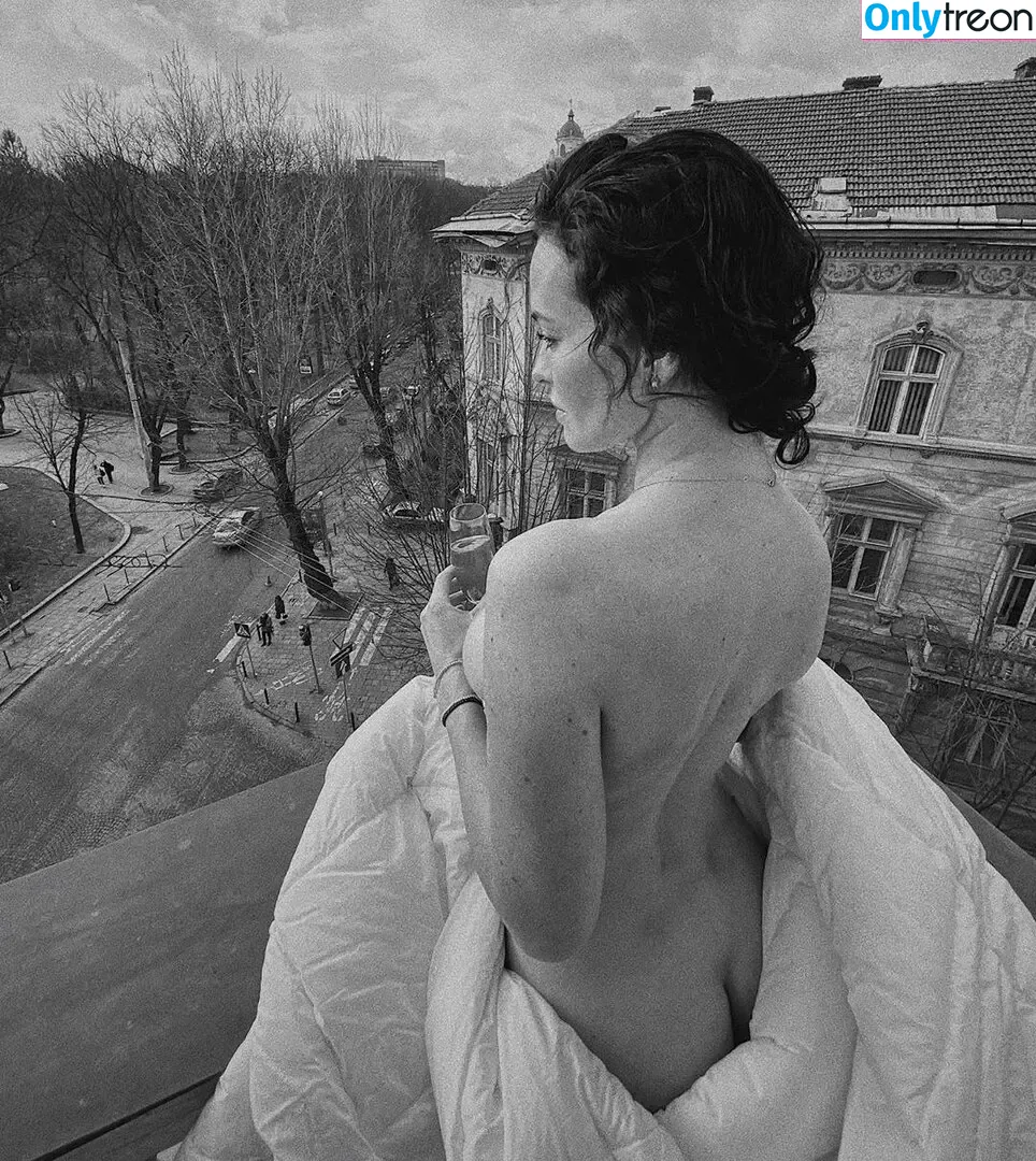 Dasha Astafieva nude photo #0008 (da_astafieva)