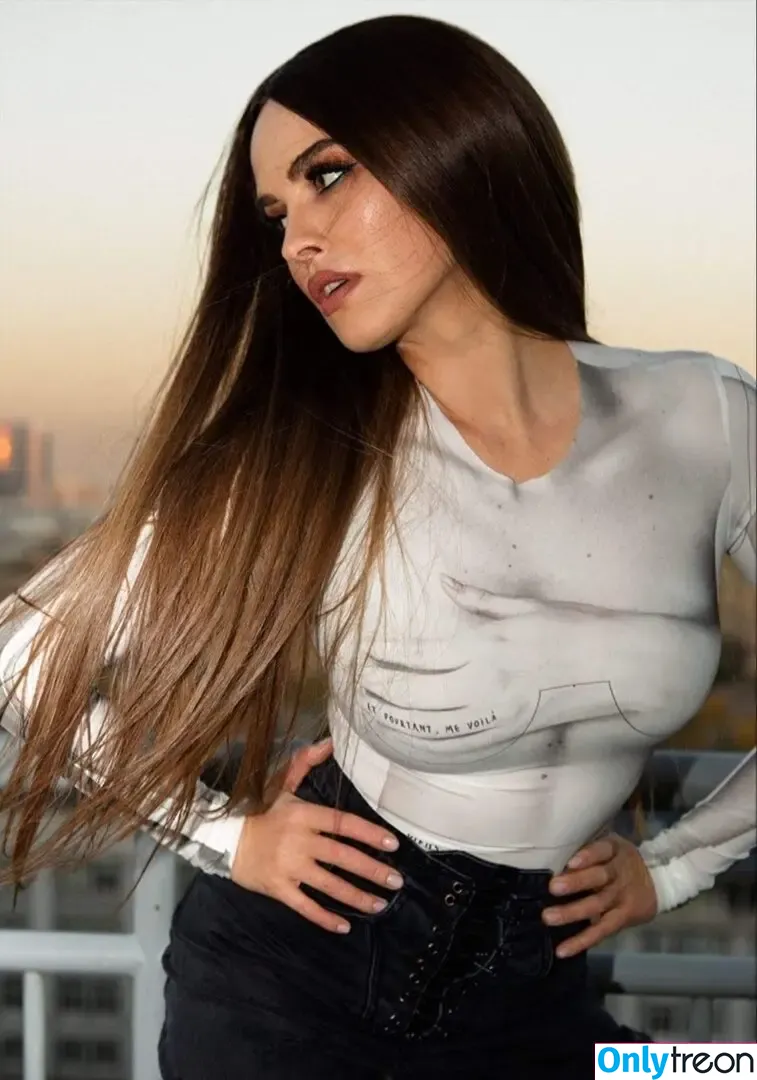 Dasha Astafieva nude photo #0128 (da_astafieva)