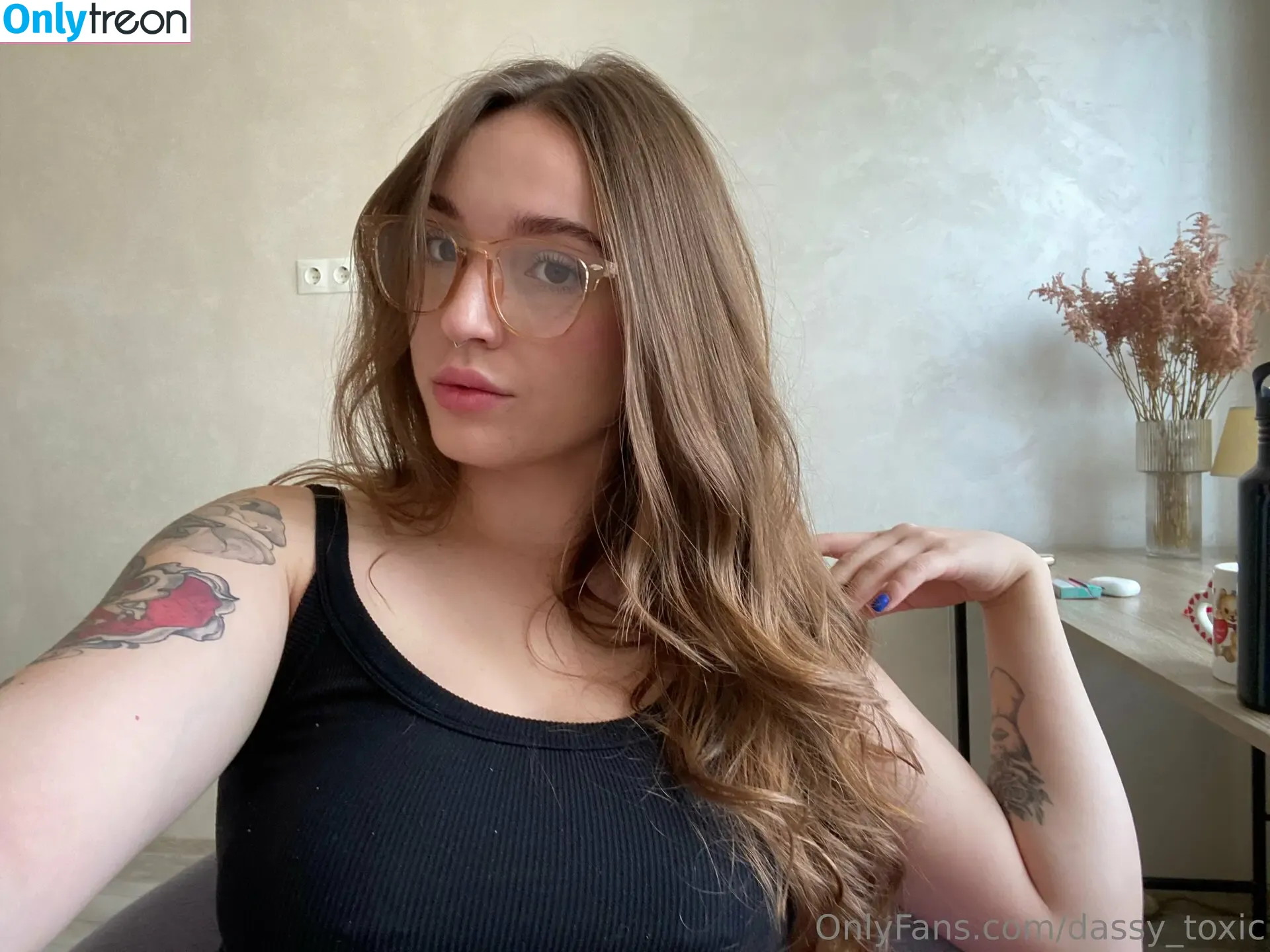 dassy_toxic nude photo #0083 (_lilt0xic_)
