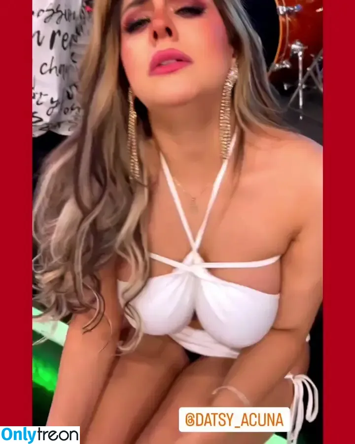 Datsy Acuña nude photo #0010 (Datsy Acuña)