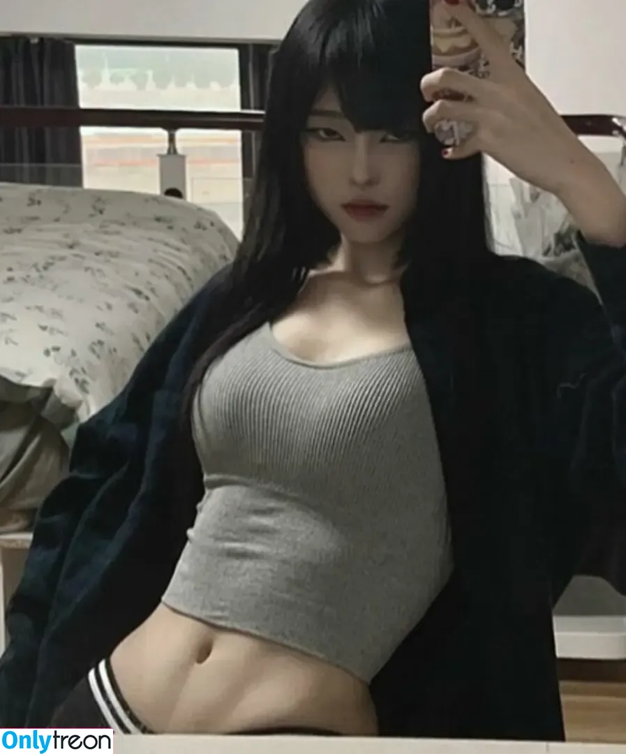 Daturakisses nude photo #0242 (Sacha Wang)