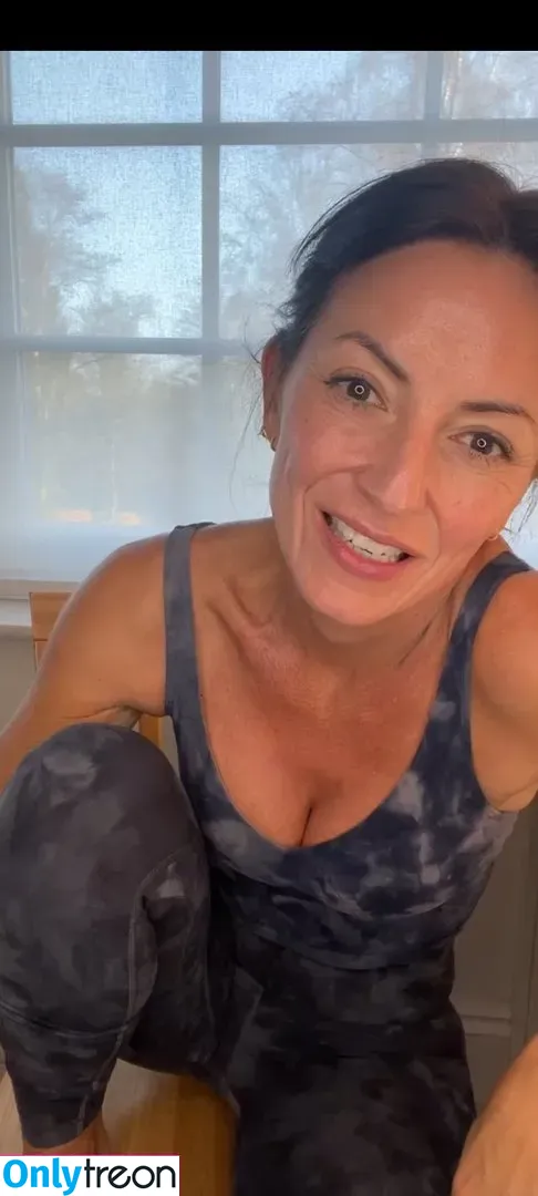 Davina McCall nude photo #0012 (davinamccall)