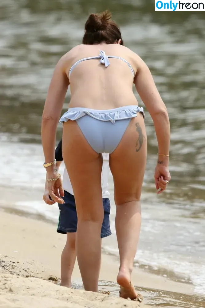 Davina McCall nude photo #0225 (davinamccall)