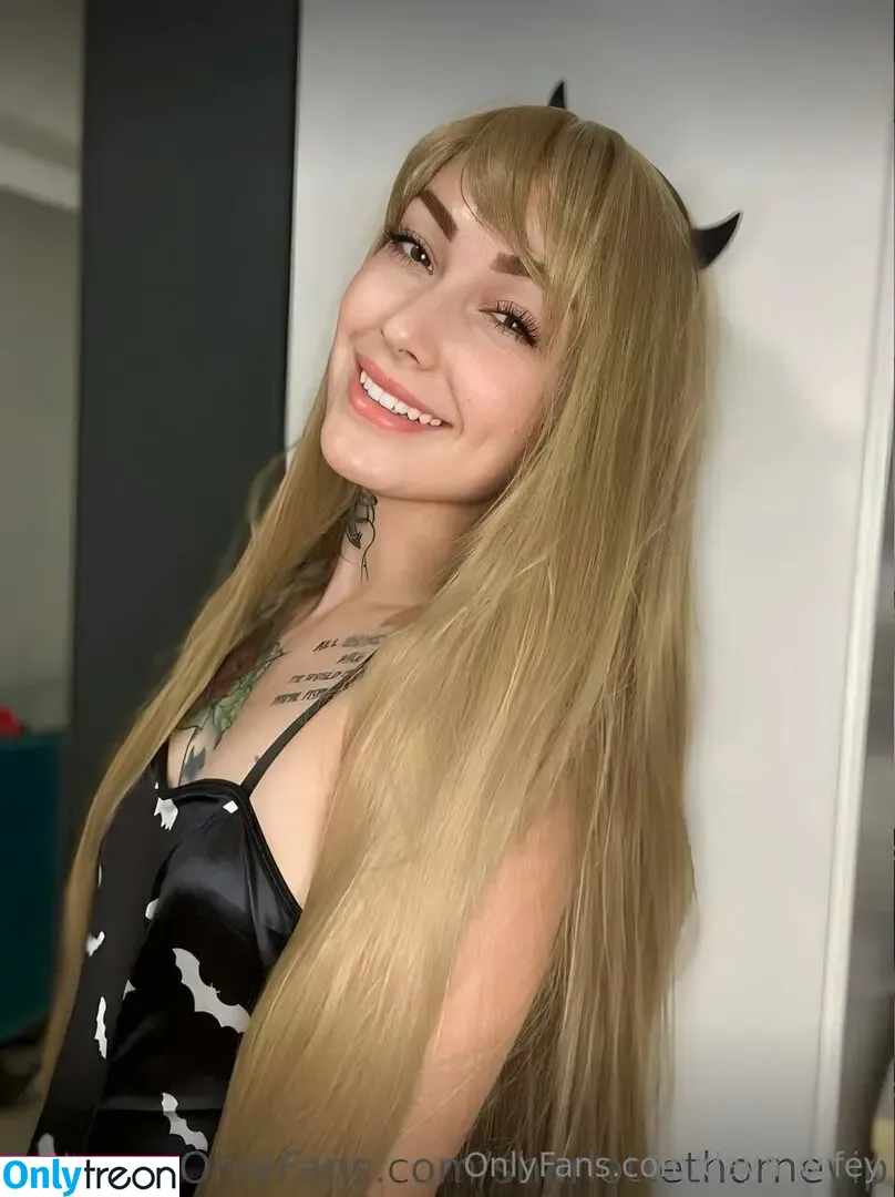 daya_wifey nude photo #0270 (dats.wifey)