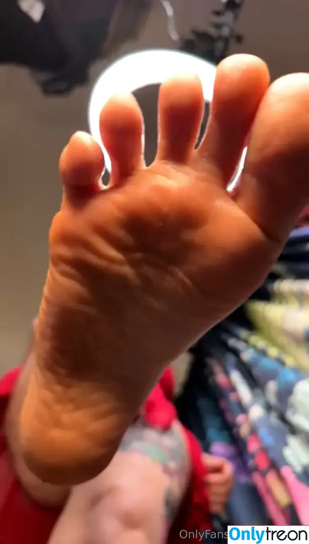 dbzgoth nude photo #0192 (dbzgothbecca)