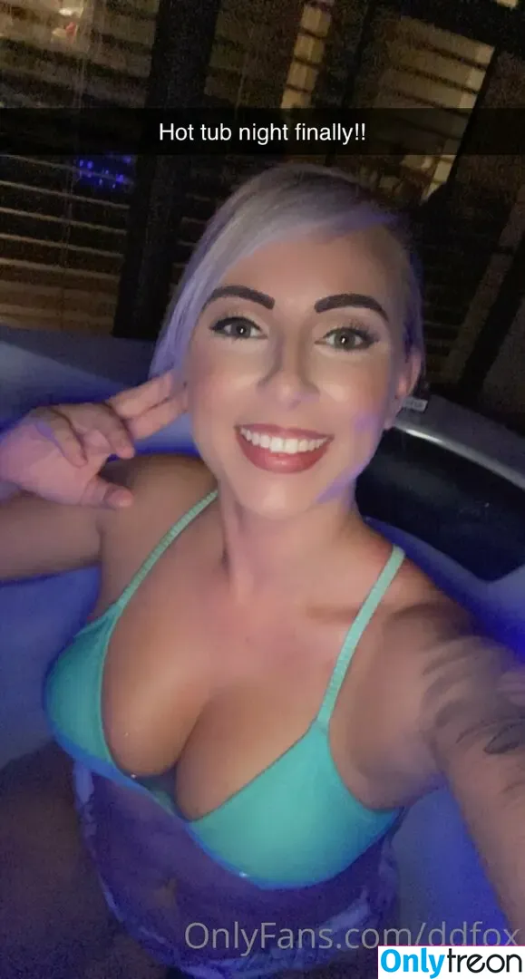 ddfox nude photo #0009 (ddfoxxmusic)