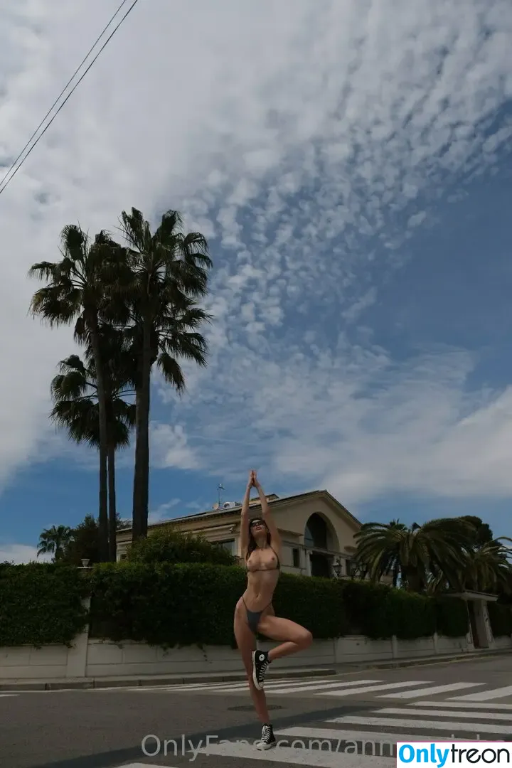 Deanralphs nude photo #1282 (Anna.Ralphs / _anna_ralphs_)