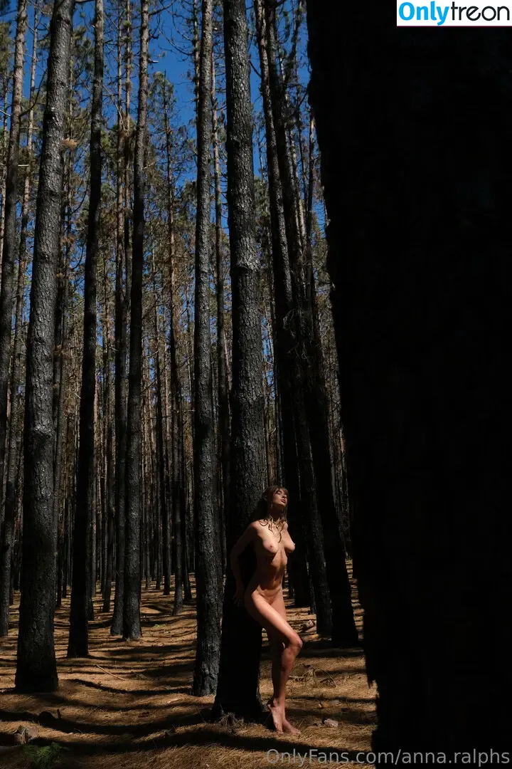 Deanralphs nude photo #1377 (Anna.Ralphs / _anna_ralphs_)