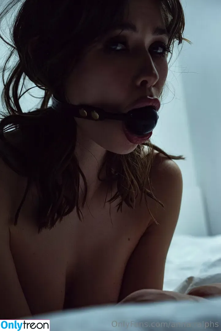 Deanralphs nude photo #1533 (Anna.Ralphs / _anna_ralphs_)