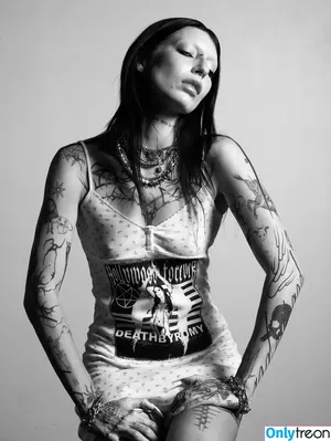 DeathbyRomy / toxicbleubeautyvip nude photo #0410