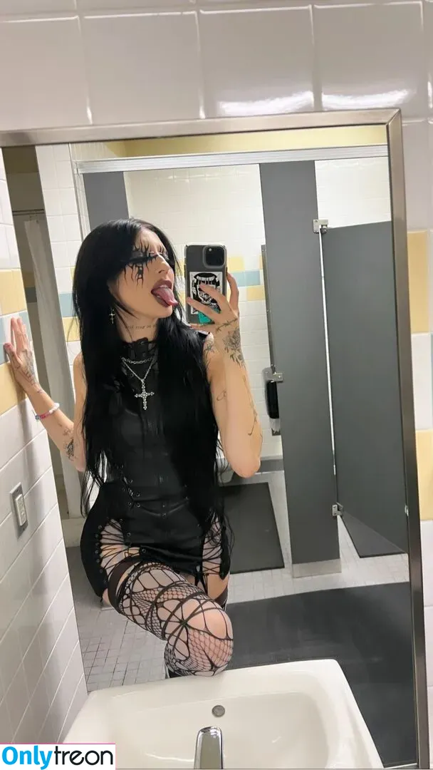 DeathbyRomy nude photo #0070 (toxicbleubeautyvip)
