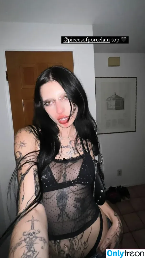 DeathbyRomy nude photo #0104 (toxicbleubeautyvip)