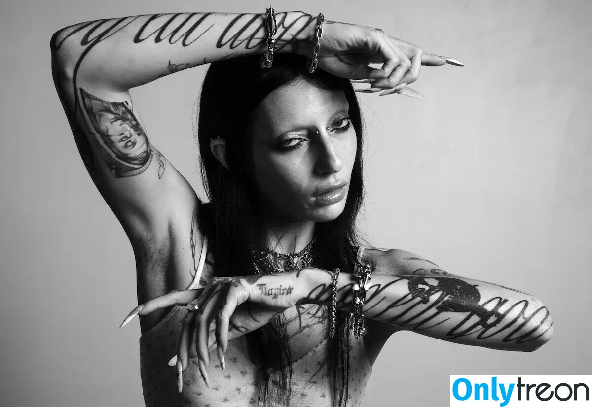 DeathbyRomy nude photo #0417 (toxicbleubeautyvip)