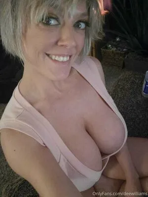 Dee Williams / Darling / DeeWilliamsXXX / Sharon Darling / deewilliams / real_dee_williams nude photo #0159