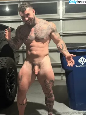 deek_aesthetic / derek.isthebae nude photo #0158