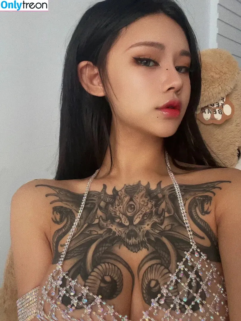 Deer_white nude photo #0279 (DeerWhite_ / deer_white_ / deerwhite)