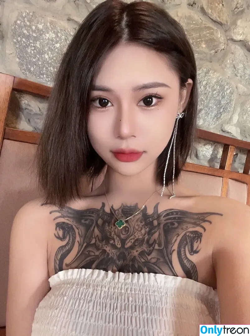 Deer_white nude photo #0374 (DeerWhite_ / deer_white_ / deerwhite)