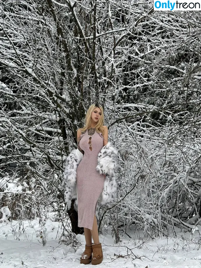 Deer_white nude photo #1146 (DeerWhite_ / deer_white_ / deerwhite)