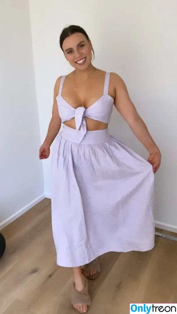 Deligracy nude photo #0006 (Deligracy)