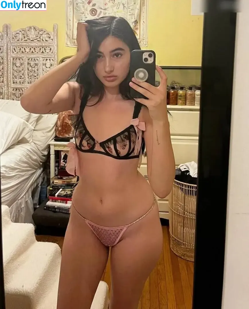 Delilah Raige nude photo #0267 (delilahraige / userdelilahraige)