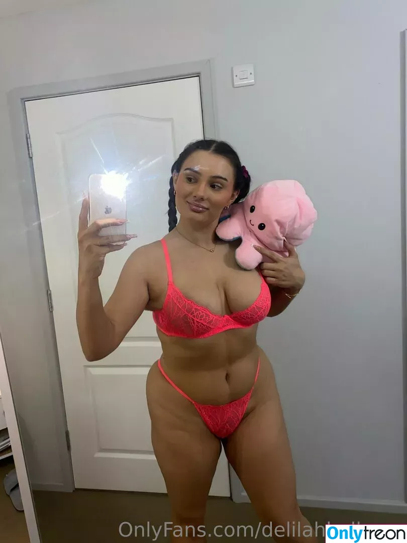 delilahbellerae nude photo #0035 (delilahbelle)