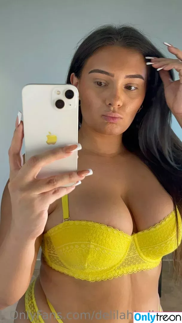 delilahbellerae nude photo #0120 (delilahbelle)