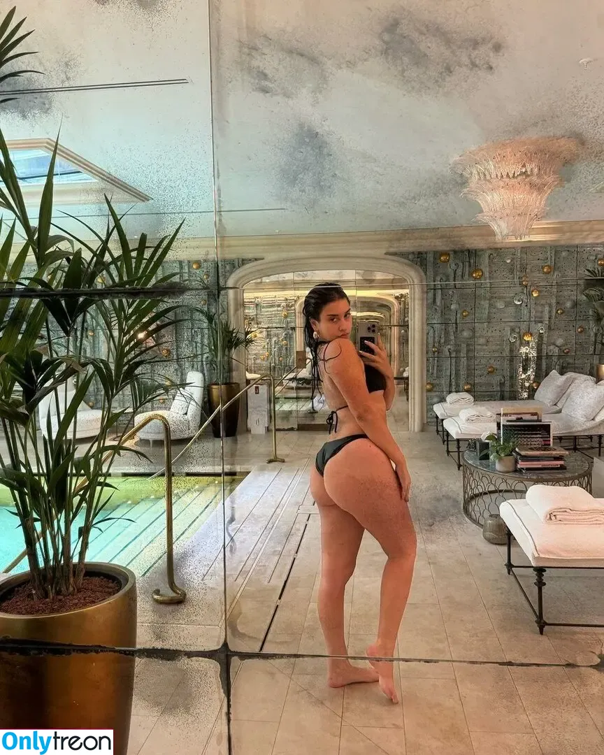Dellara Legalbaddie nude photo #0005 (dellara)