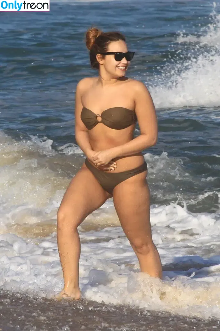Demi Lovato nude photo #0247 (ddlovato)