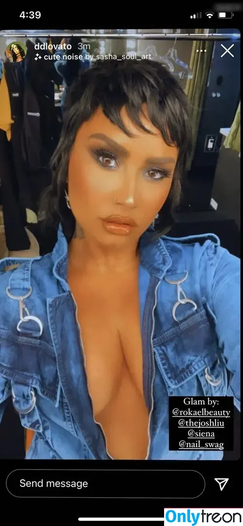 Demi Lovato nude photo #0382 (ddlovato)