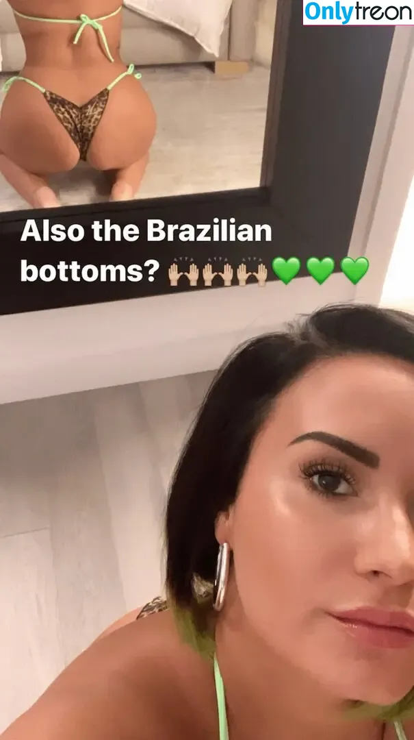 Demi Lovato nude photo #0580 (ddlovato)