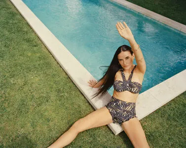 Demi Moore / demimoore / justdemi / kyliedemi nude photo #0109
