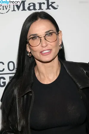 Demi Moore / demimoore / justdemi / kyliedemi nude photo #0465