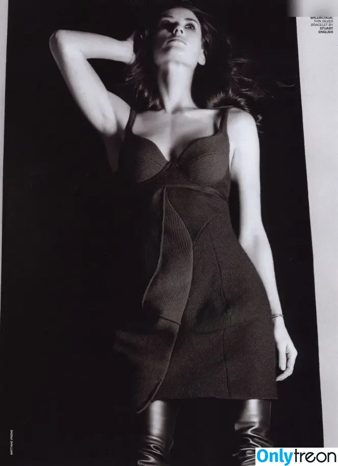 Demi Moore nude photo #0315 (demimoore / justdemi / kyliedemi)