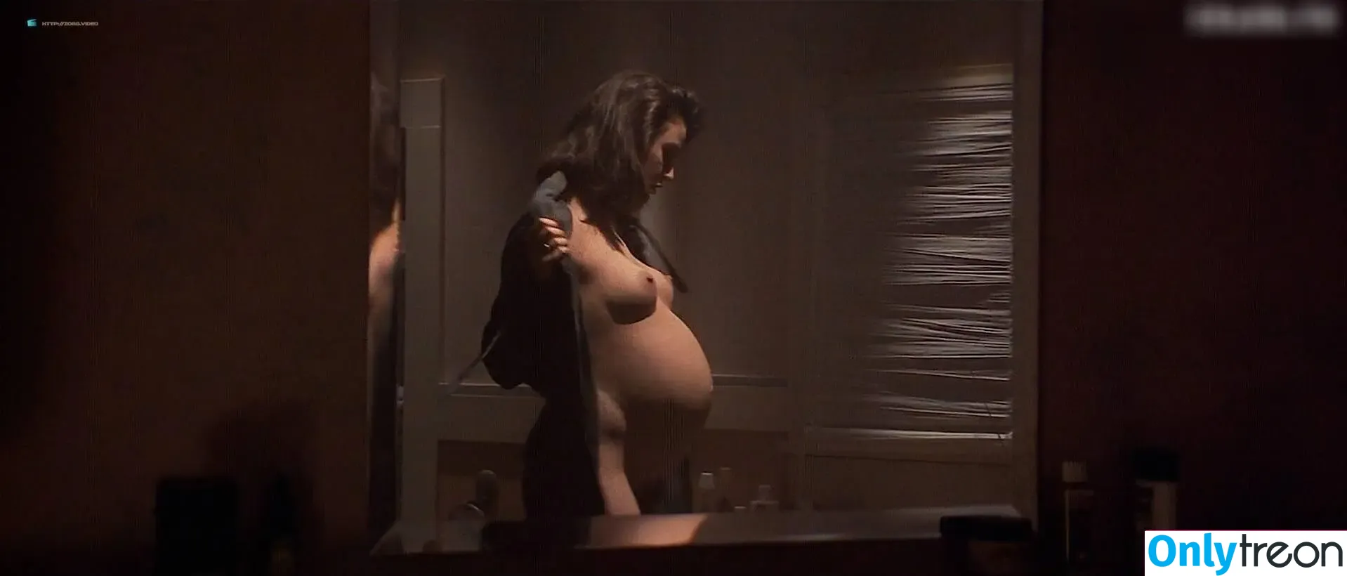 Demi Moore nude photo #0455 (demimoore / justdemi / kyliedemi)