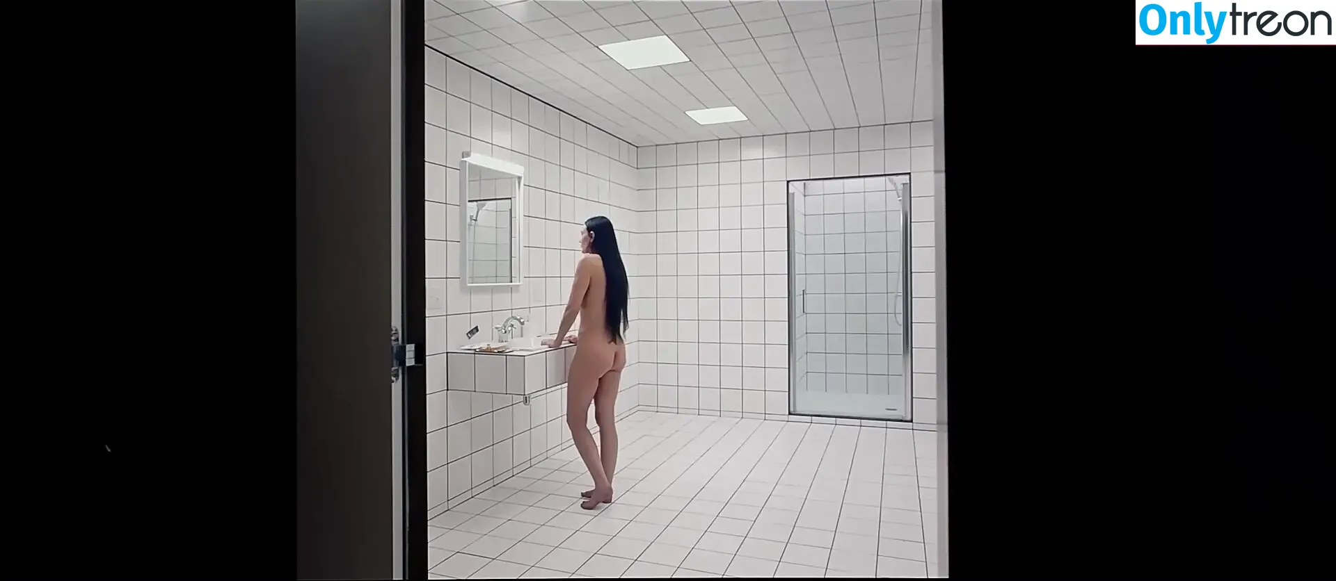 Demi Moore nude photo #0585 (demimoore / justdemi / kyliedemi)