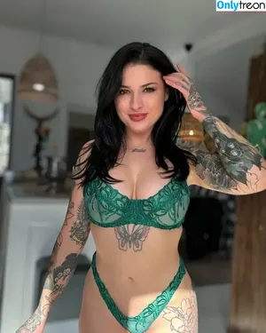 Demi Novak / Deminovak_ / friendlydemi nude photo #0152