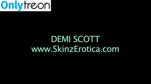 Demi Scott / 19natalie89 / mercedes nude photo #0240