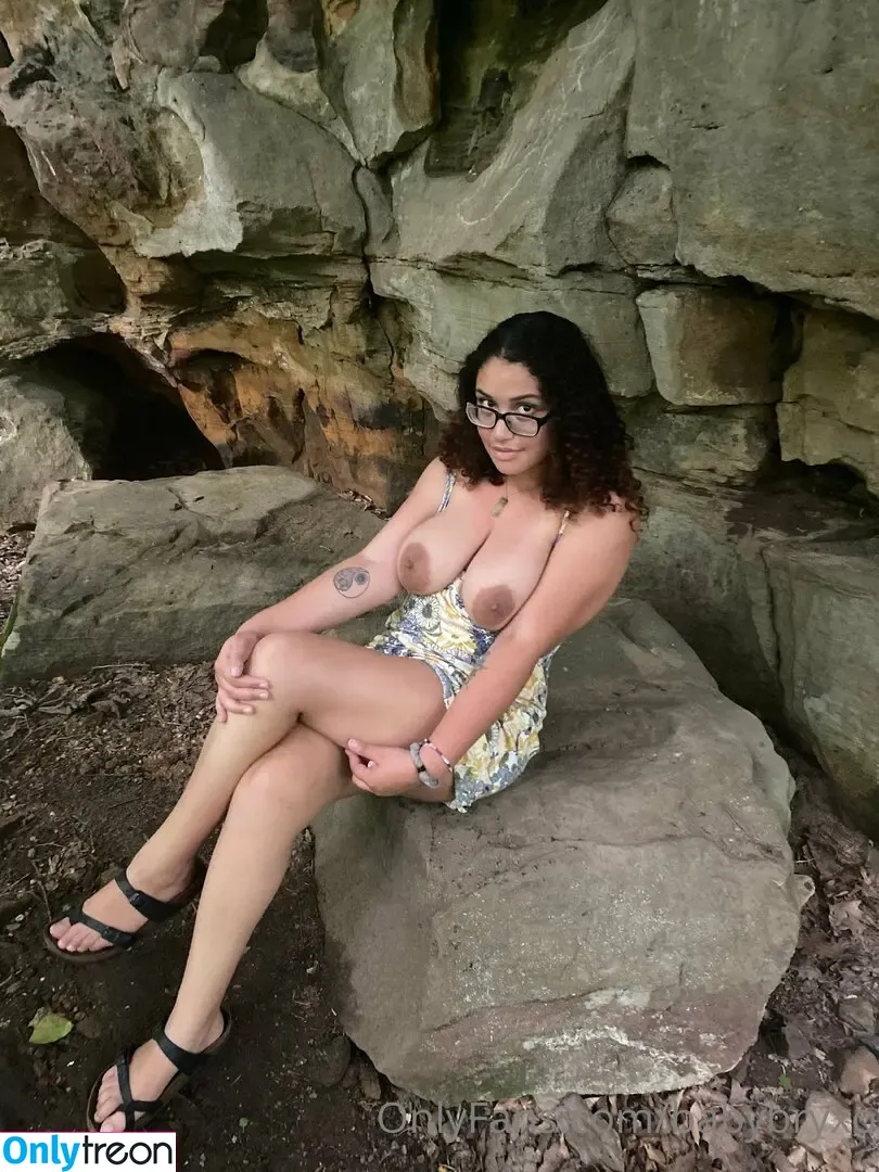 demimonroe nude photo #0034 (demi.monroe)