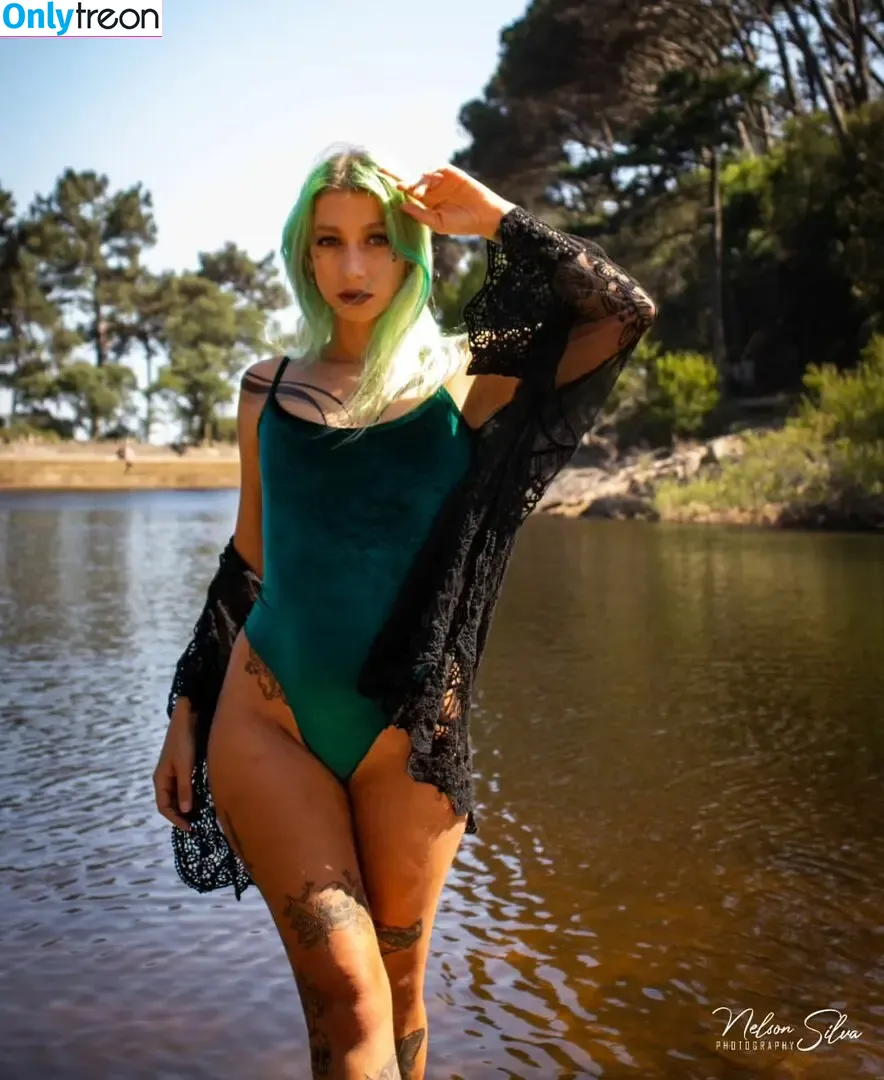 demonia_sg nude photo #0018 (demonia___altmodel)