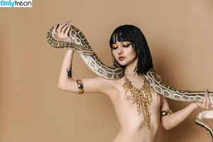  nude photo #0006