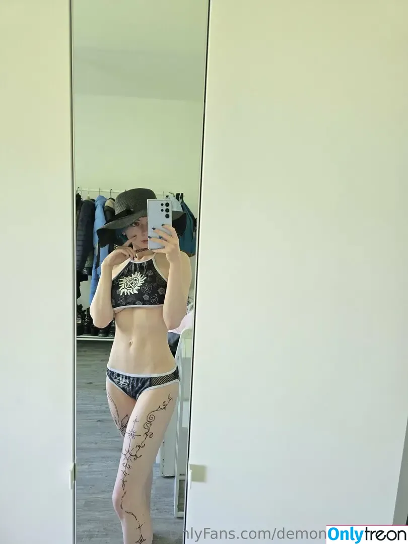 demonkittyyxfree nude photo #0134 (demonkitty)