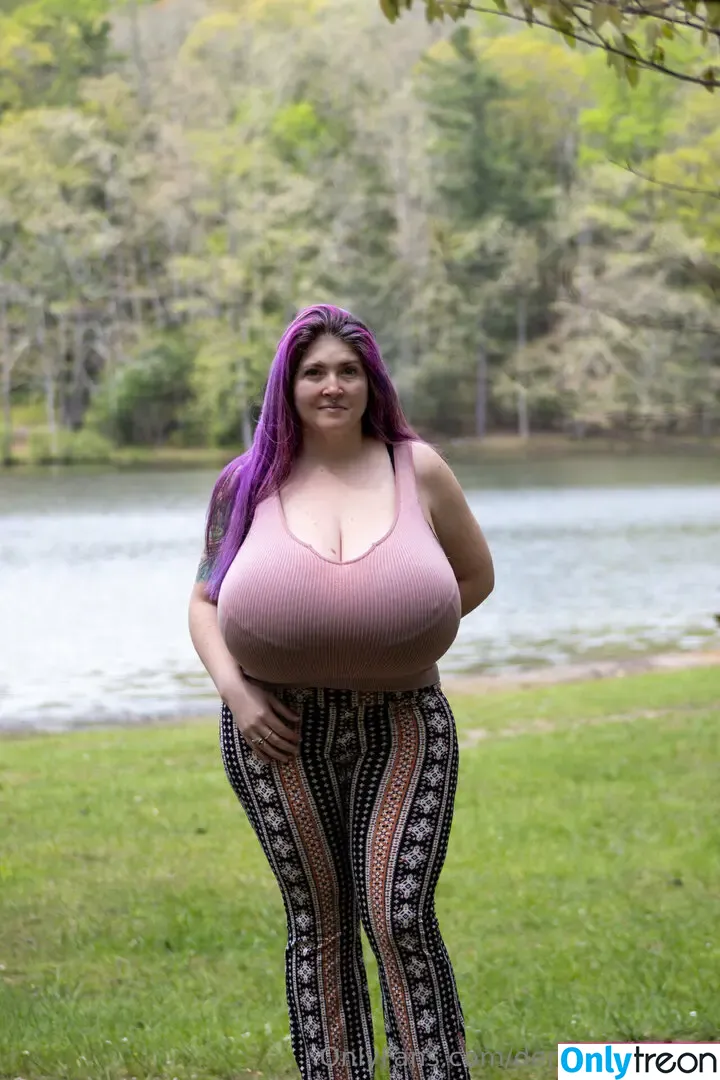 Demora Avarice nude photo #1819 (demoraavarice)