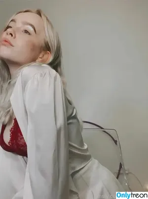  nude photo #0002