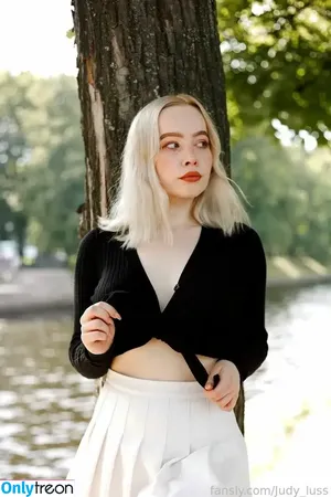  nude photo #0009