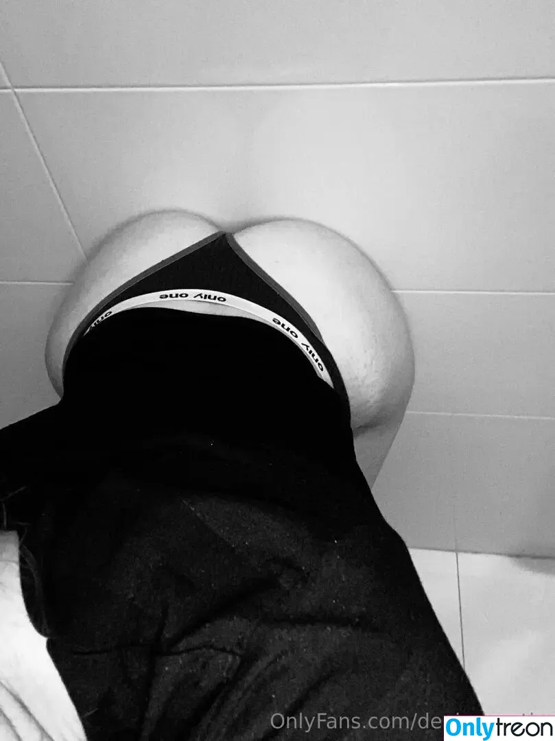 deniramartin nude photo #0005 (deninamartin)