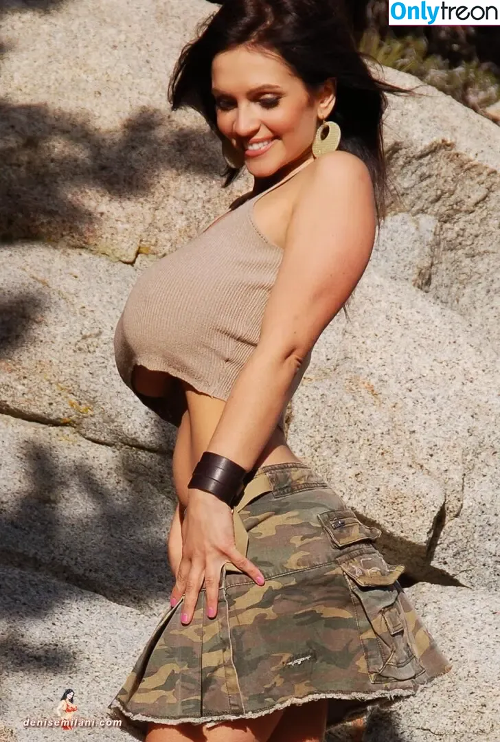 Denise Milani nude photo #0634 (denisemilani / denisemilaniofficial)