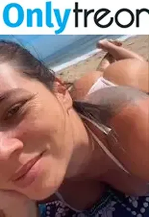 Denise Romualdo / denises.romualdo nude photo #0011