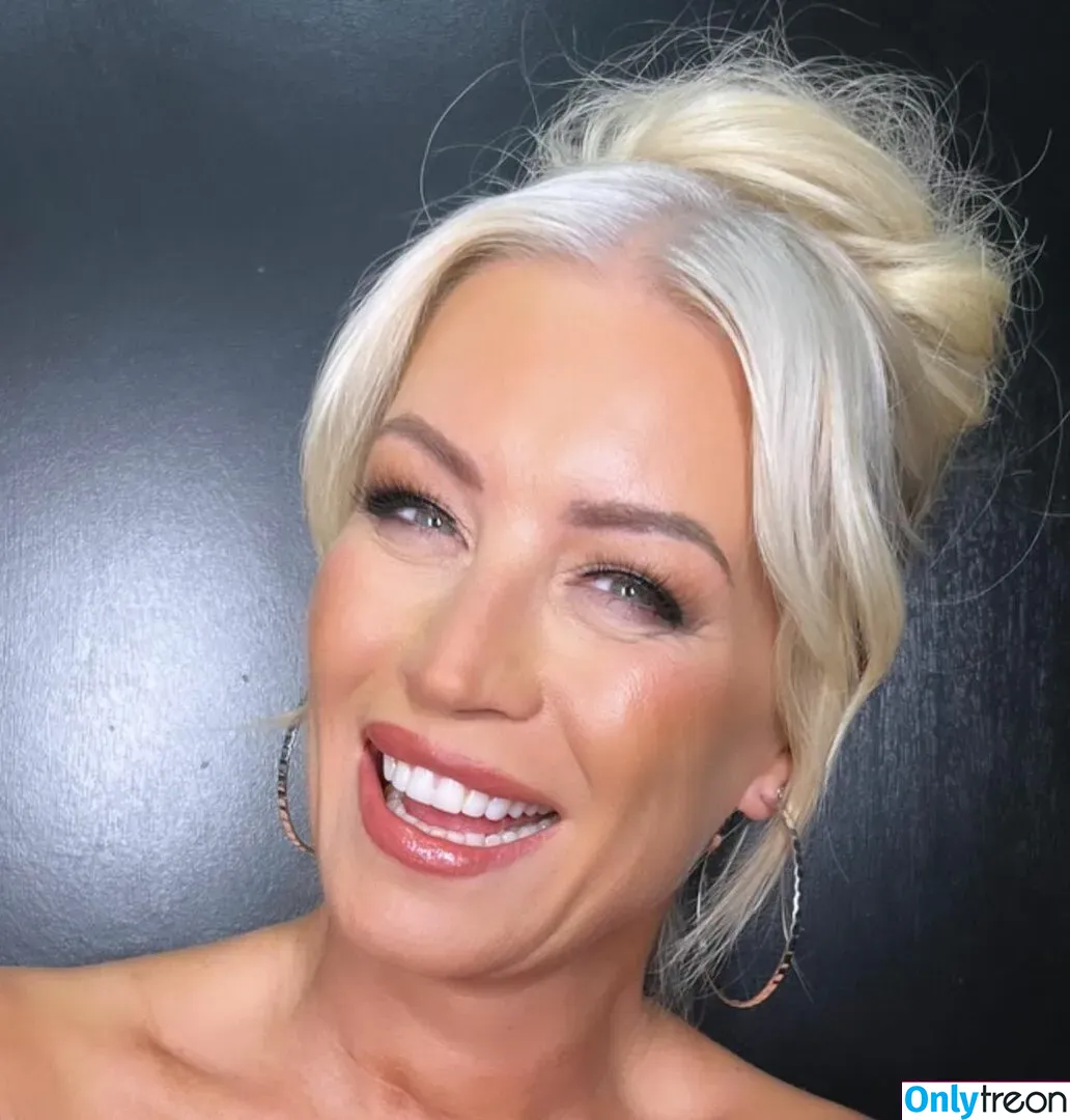 Denise Van Outen nude photo #0071 (vanouten_denise)