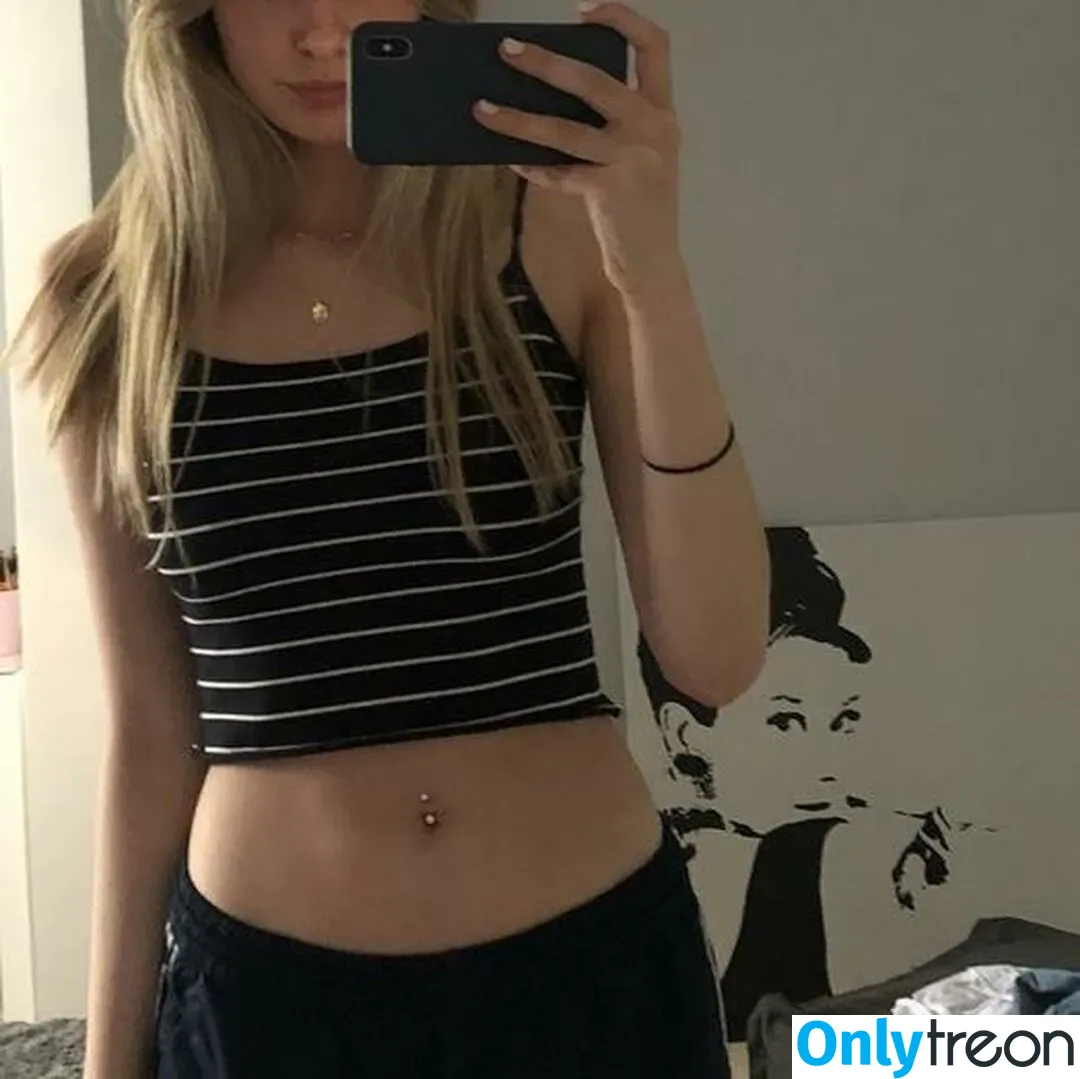 Depop Wins nude photo #0111 (depop)
